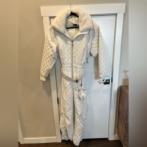 Obermeyer Womens Naomi Insulated Ski Suit, Size 12. White. New with Tags